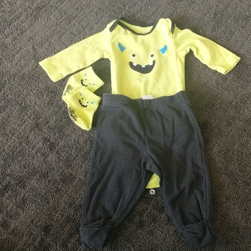 Carter's Halloween onsie with pant and socks
